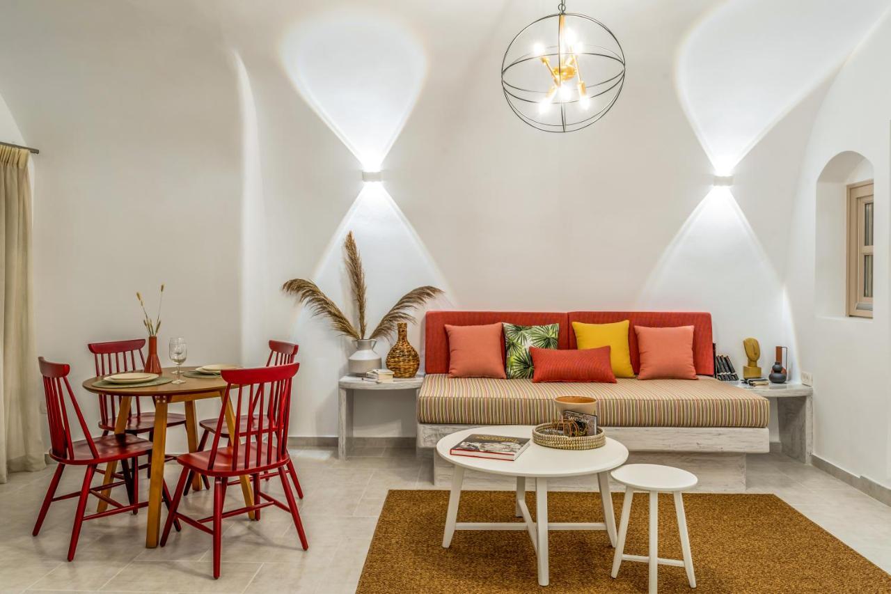 Wine And Yard Caves Hotel Pyrgos Kallistis ภายนอก รูปภาพ
